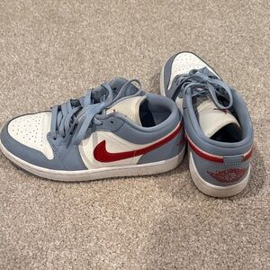 Nike Blue and Red Women's Sneakers